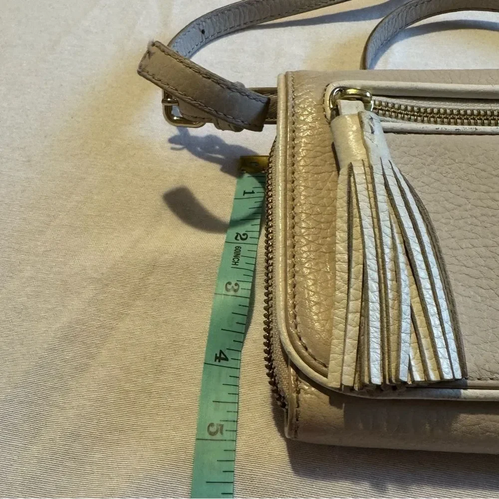Kate Spade Chester Street Avie Tassel Flap Close Zip-Around‎ Crossbody Bag Cream